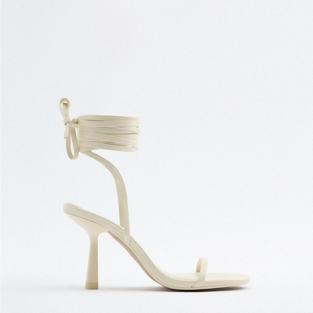 Brand new! Zara leather strap heels